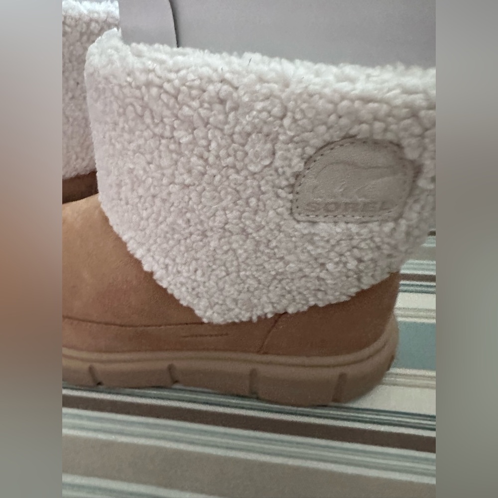 Sorel Explorer III Slip-On Cozy Waterproof Boot - Tawny Buff - Picture 4 of 12